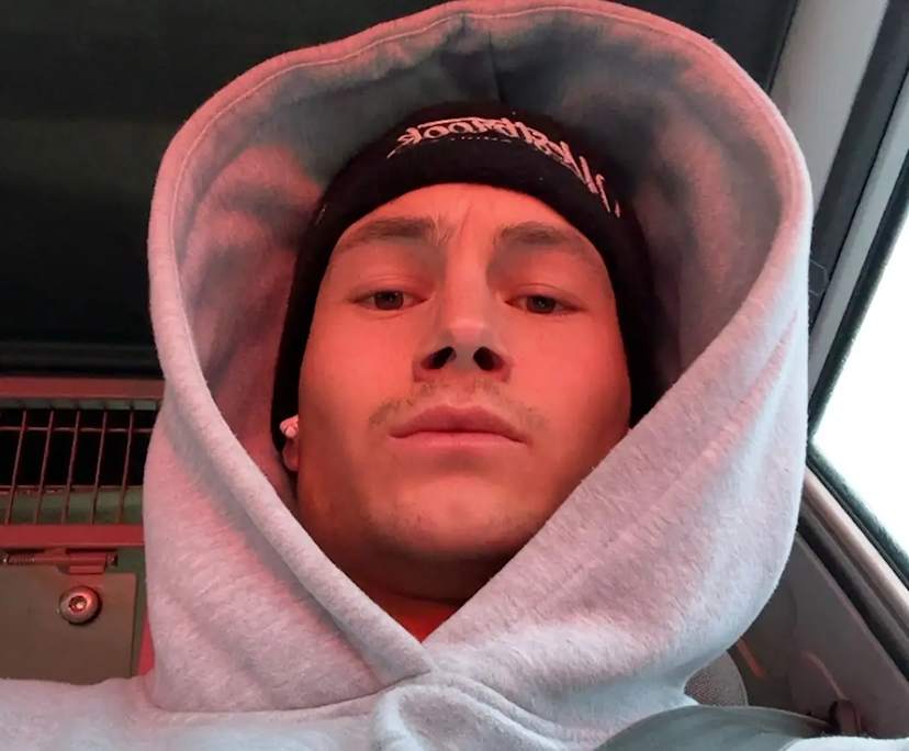 Reid (24), $600, No pets, Non-smoker, and No children
