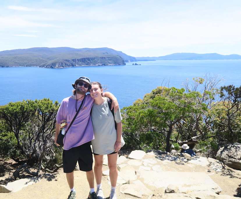 Meg (27) and Leo (25), $300, 