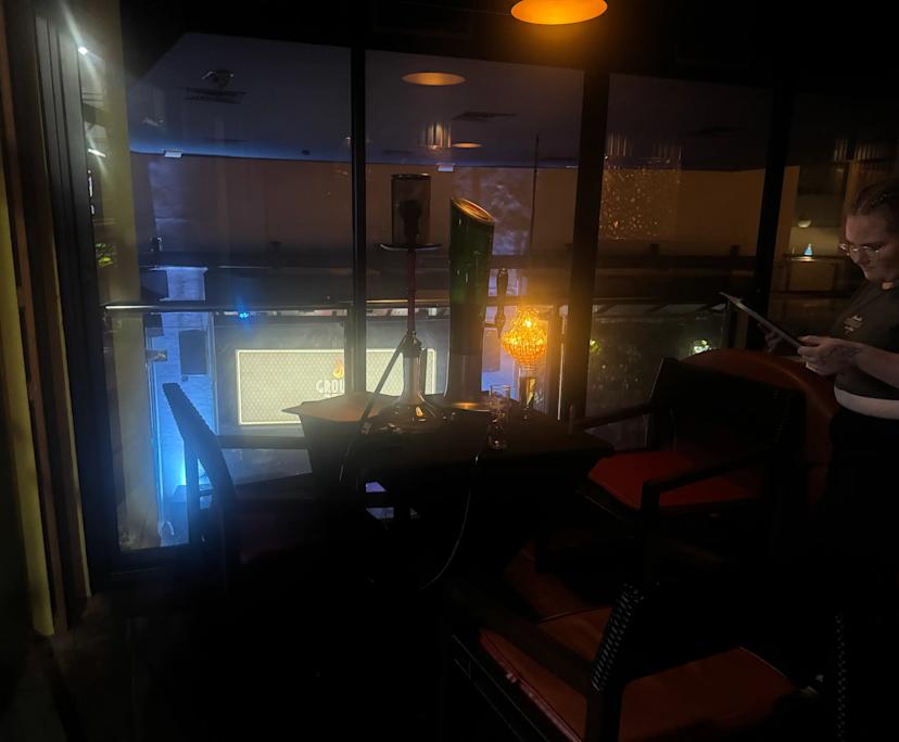 Kaliyah (23), $450, Non-smoker, Have pets, and No children