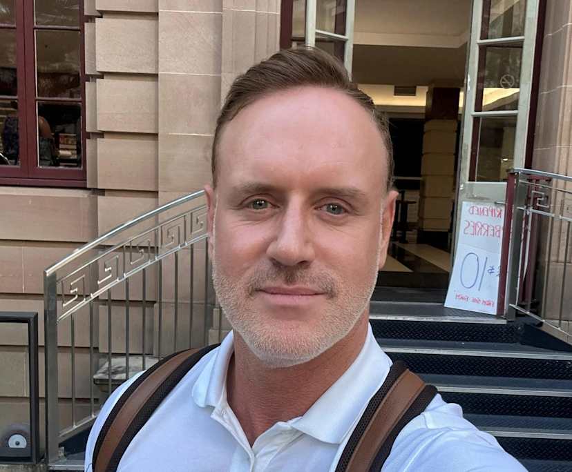 Hadley (47), $650, LGBTQIA+, Non-smoker, No pets, and No children