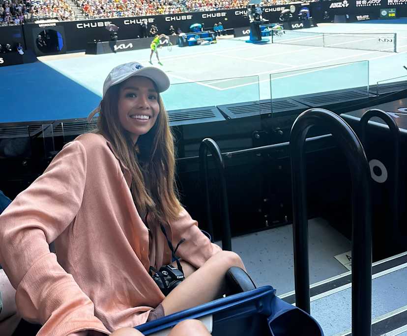 Jennifer (31), $400, Non-smoker, No pets, and No children