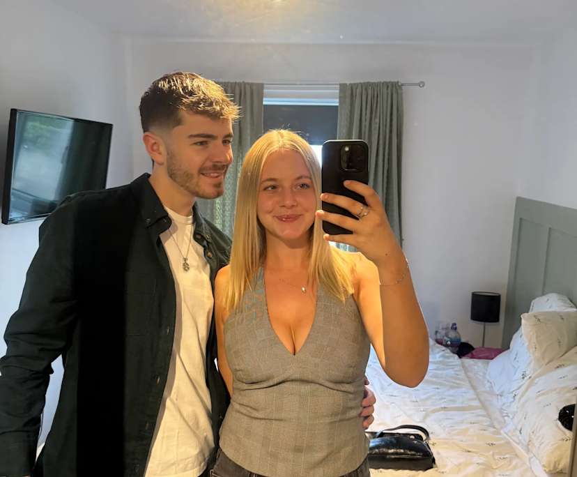 Eloise (22) and Aaron (22), $500, 