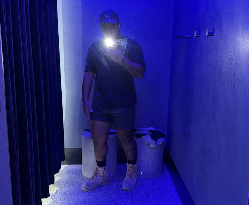 Ieremia (26), $300, Smoker, No pets, and No children