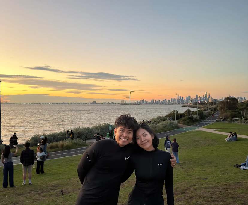 Vanessa (29) and Abraham (30), $320, Have pets, Non-smoker, and No children