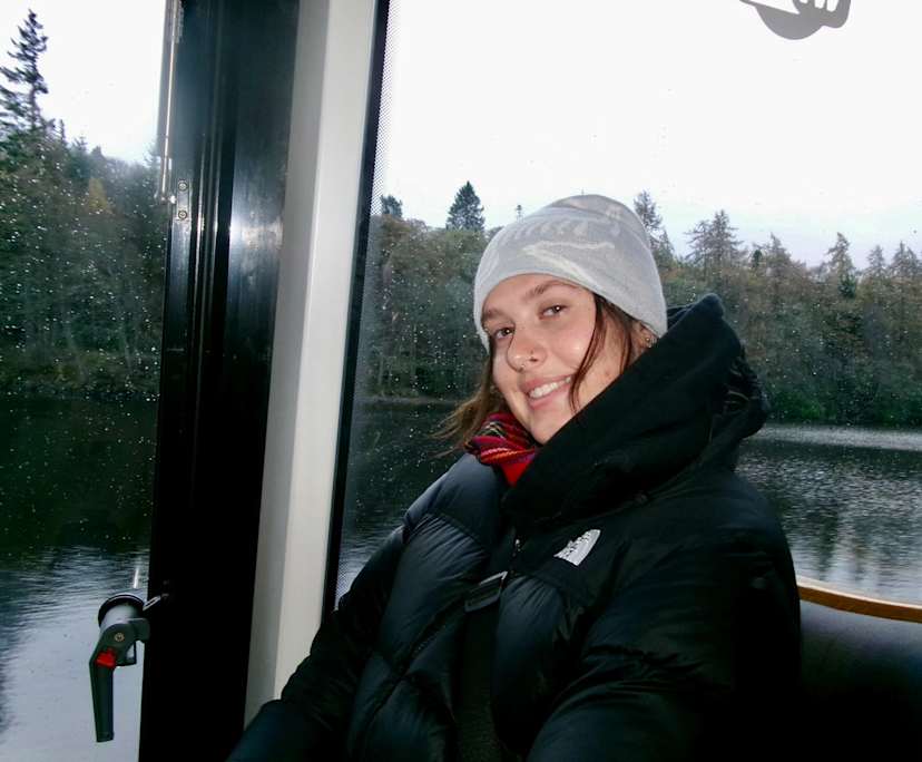 Erin Waldon (22), $250, Non-smoker, No pets, and No children