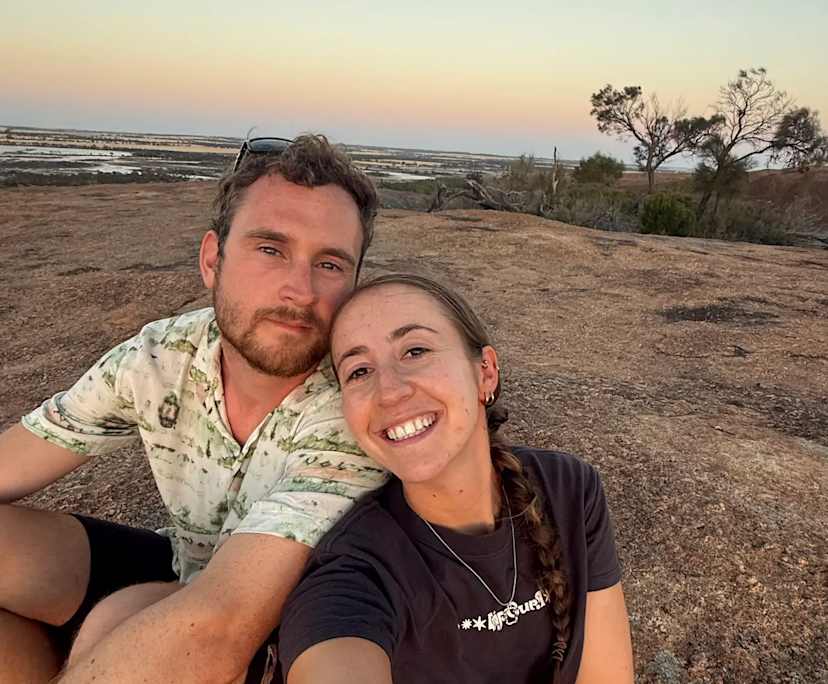 Hannah (27) and Ash (29), $400, 