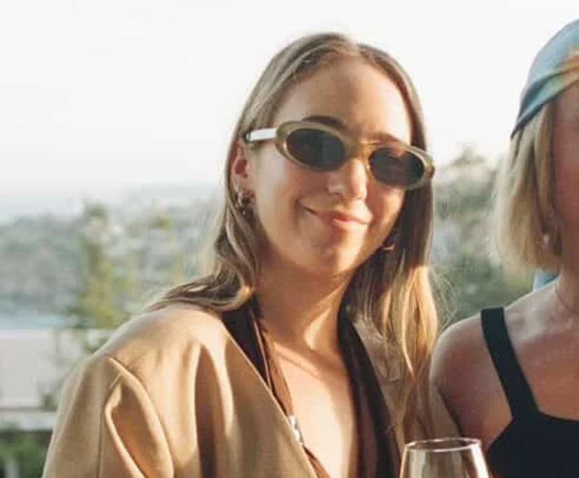 Natalie (34), $600, LGBTQIA+, Non-smoker, No pets, and No children