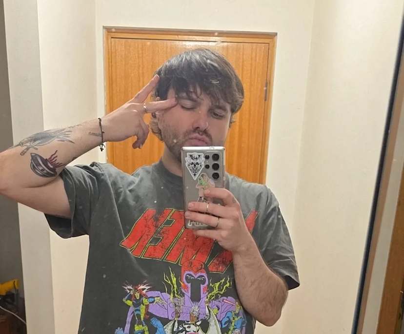 Matt (29), $250, Non-smoker, No pets, No children, and LGBTQIA+