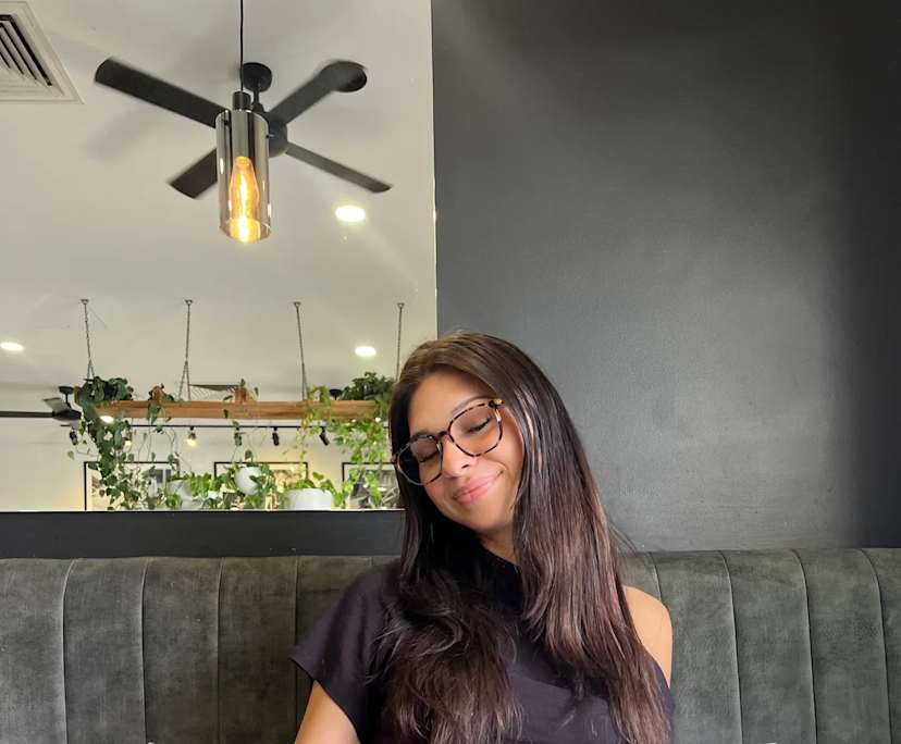 Abbey (20), $350, Non-smoker, No pets, and No children