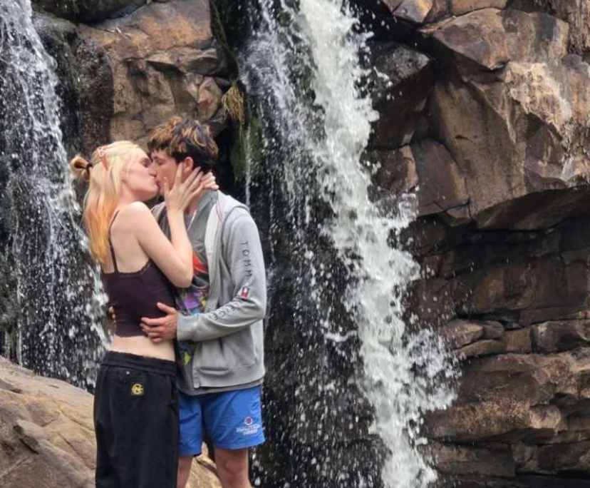 Tayah (17), $400, Smoker, Have pets, and No children