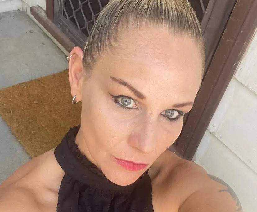 Taylah (39), $200, Smoker, No pets, and No children