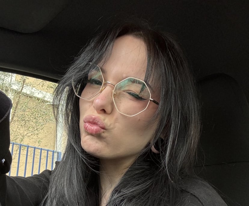 Valentina (28), $350, 