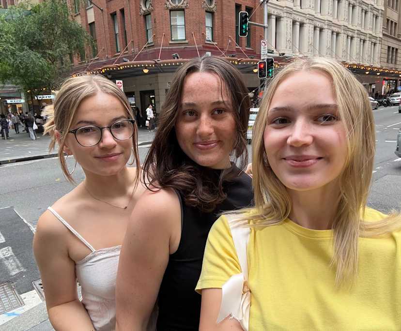 Mia (21), Lilli (20) and Mae (18), $400, 