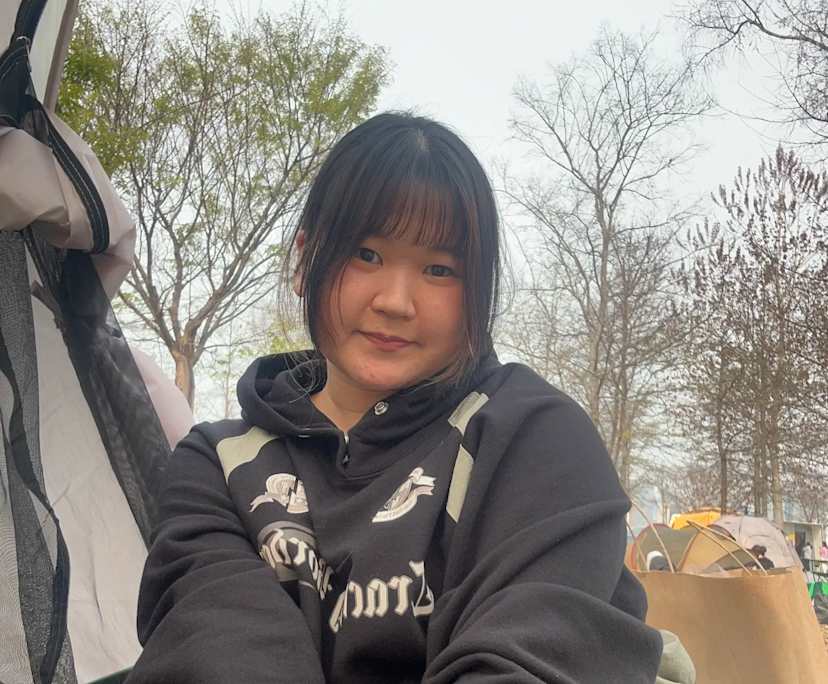 Mindy Kim (27), $300, Non-smoker, No pets, and No children