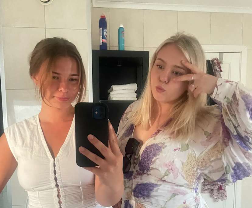 Mathilde Johnsen & Sofie