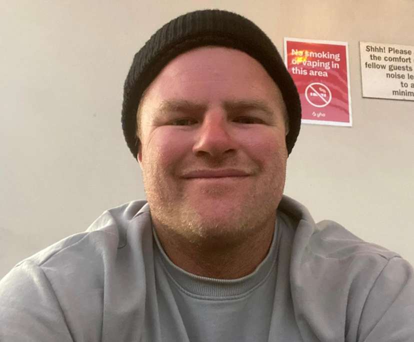 Samuel (37), $500, Non-smoker, No pets, and No children