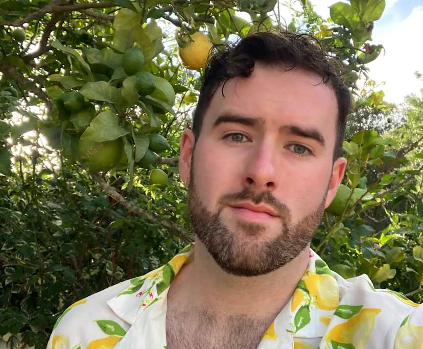 Robbie (29), $480, LGBTQIA+, Non-smoker, No pets, and No children