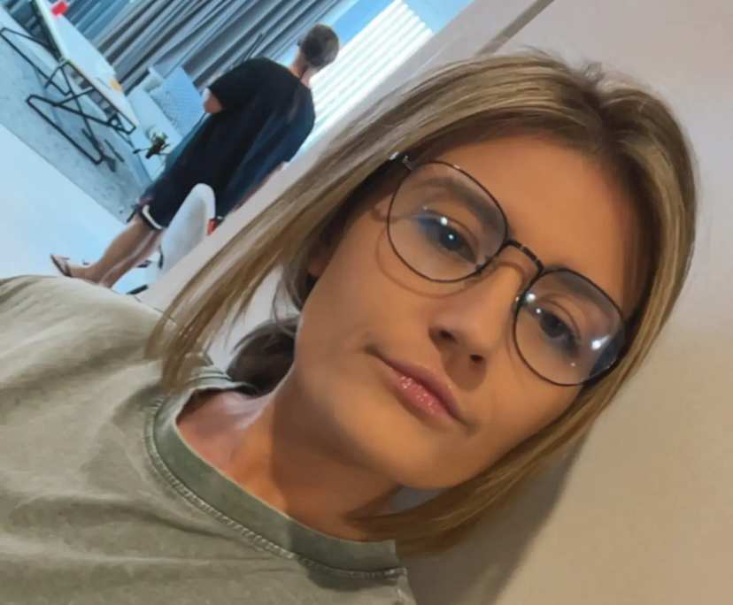 Bec (38) and Indy (28), $300, 