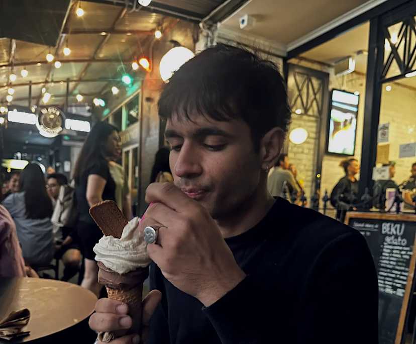 Himanshu (24), $350, LGBTQIA+, Non-smoker, No pets, and No children