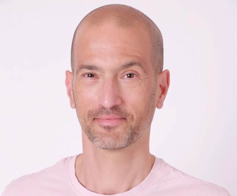 Adam (49), $500, LGBTQIA+, Non-smoker, Have pets, and No children