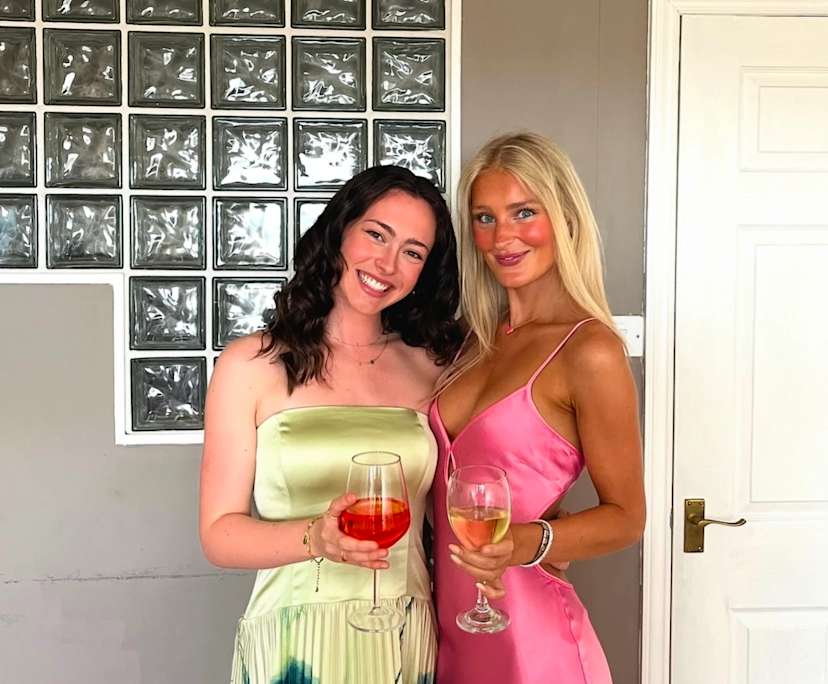 Julia & Lois