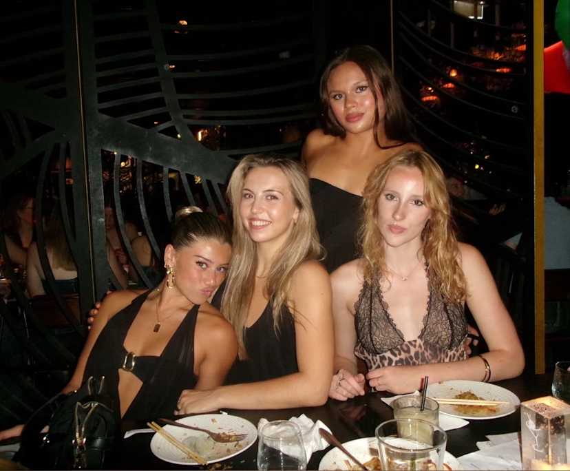 Safia nassar, Tamajen & Logan