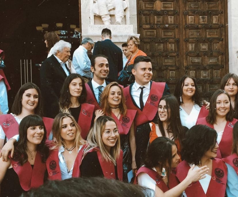 Penelope (24), $350, Non-smoker, No pets, and No children