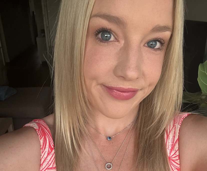 Caiti (27), $400, Non-smoker, No pets, and No children