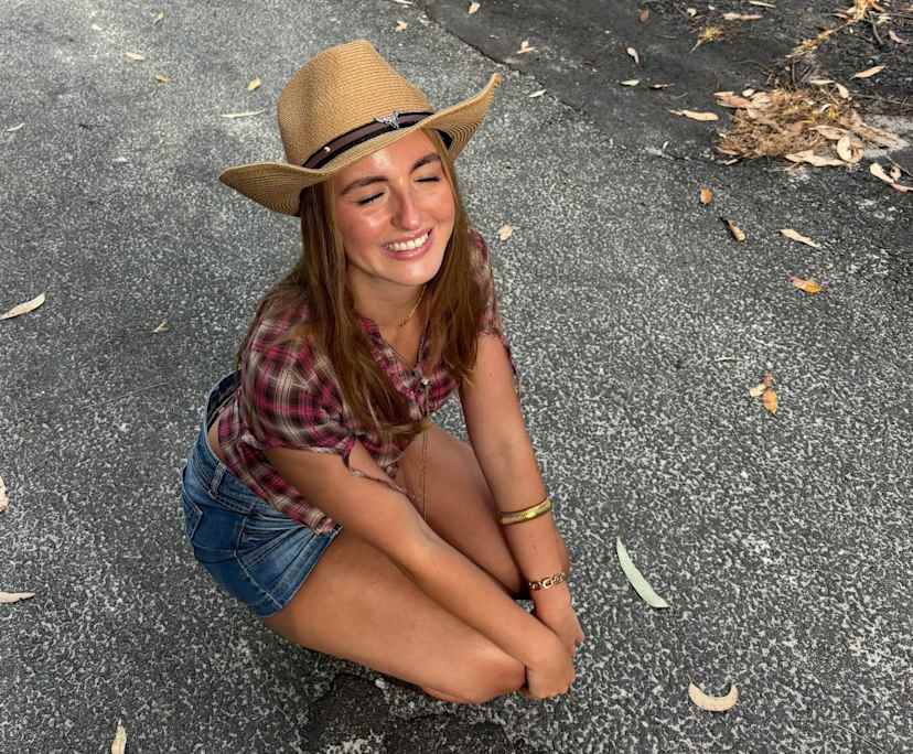 Pippa (19) and Hailey (18), $500, 