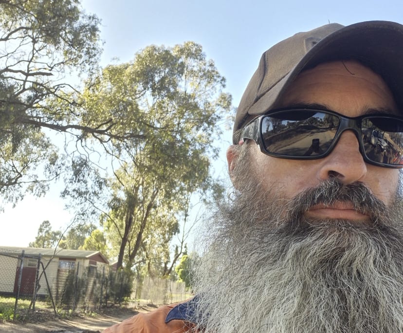 Jason (40), $250, Smoker, No pets, and No children