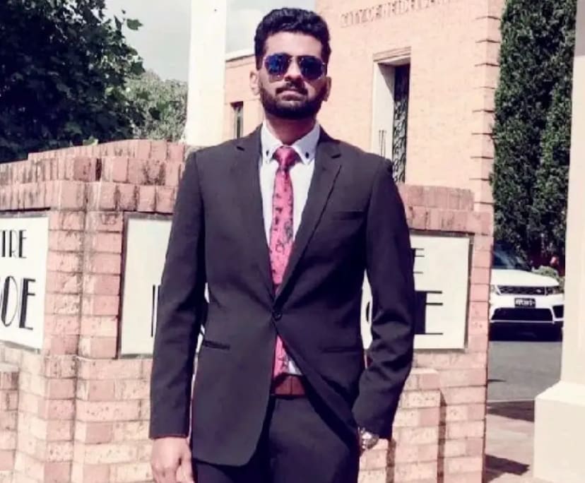 Prasanna (30) and Sush (29), $250, Non-smoker, No pets, and No children