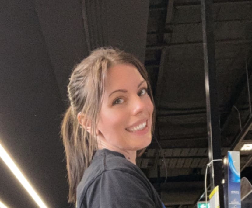 Nicole M