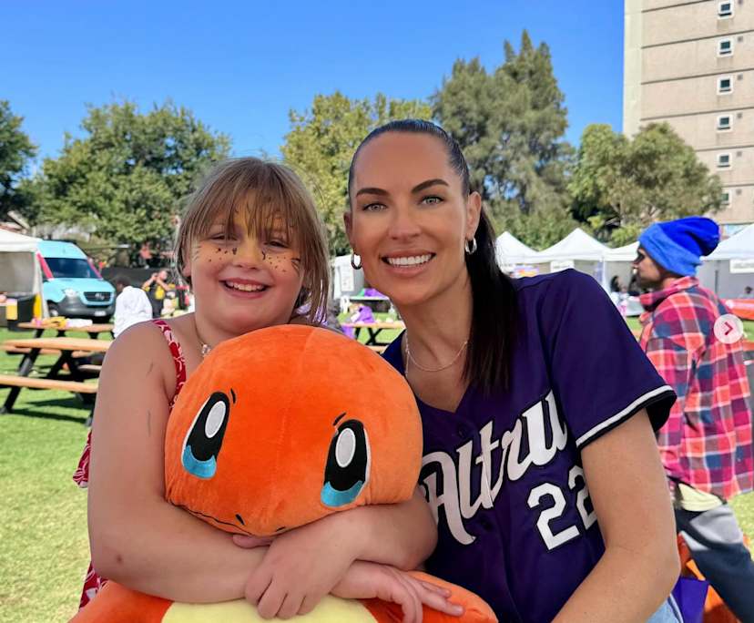 jessie (30), $300, Non-smoker, No pets, and No children