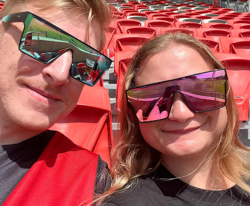 Sam (27) and Nicole (26), $600, Have pets, Non-smoker, and No children
