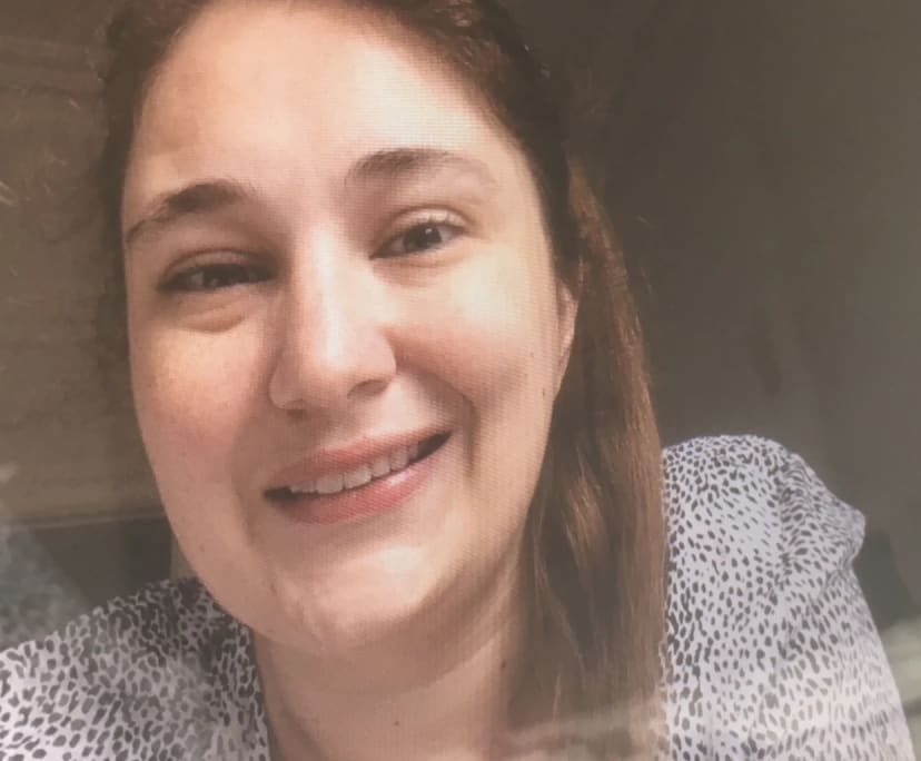 Stephanie Burgess (35), $295, Non-smoker, No pets, and No children
