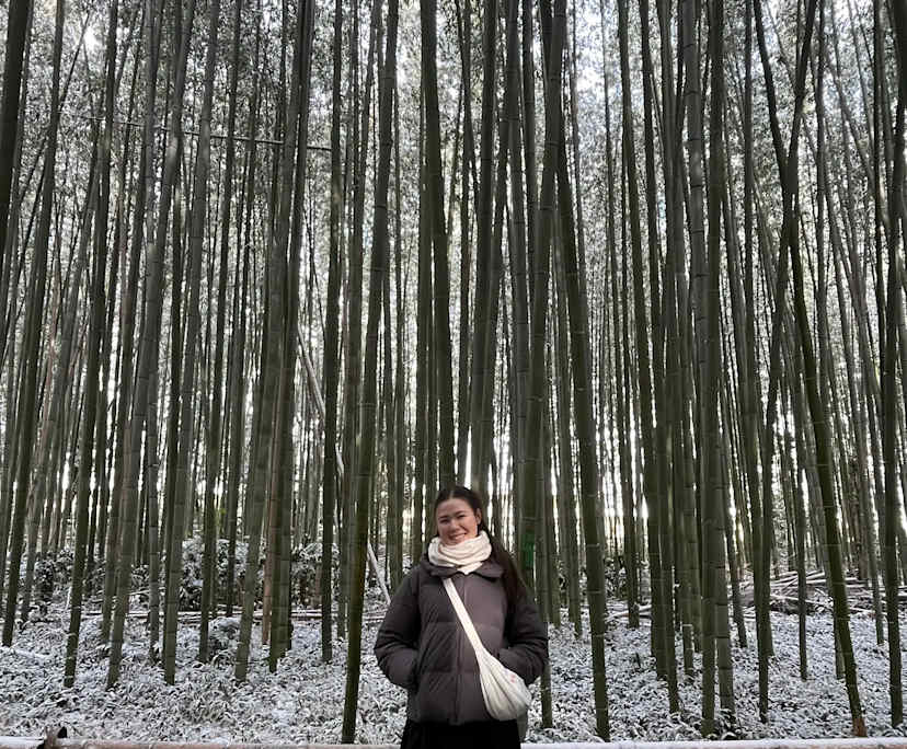 Siobhain (26), $350, 