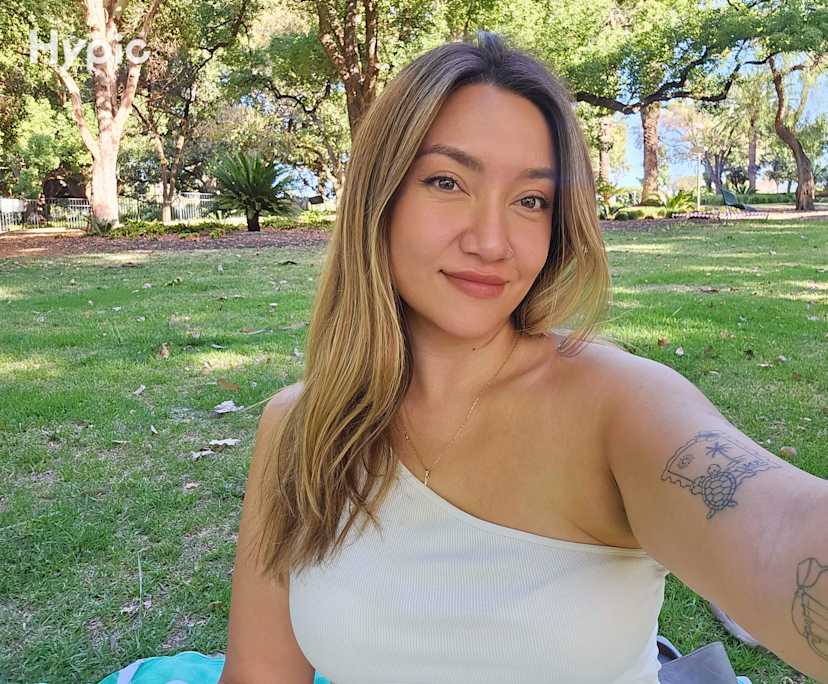 Carolina (29), $300, 