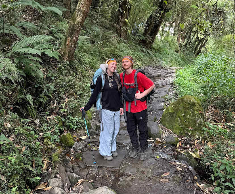 Felicity (27) and Sam (25), $650, Non-smoker, Have pets, and No children