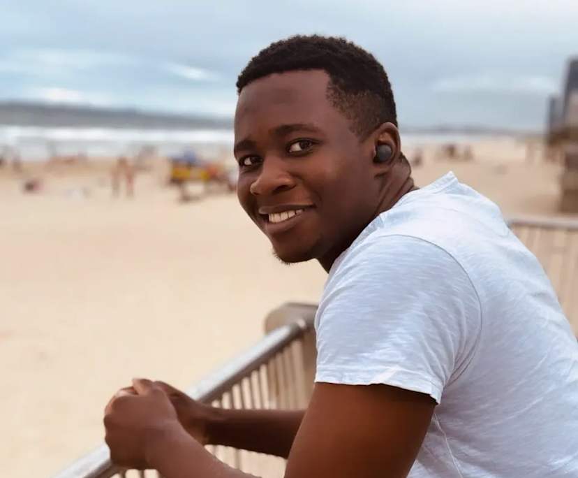 Providence (24), $300, Non-smoker, No pets, and No children