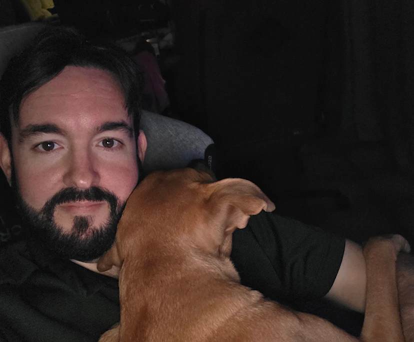 Jay Diamond (38), $600, Non-smoker, Have pets, and No children