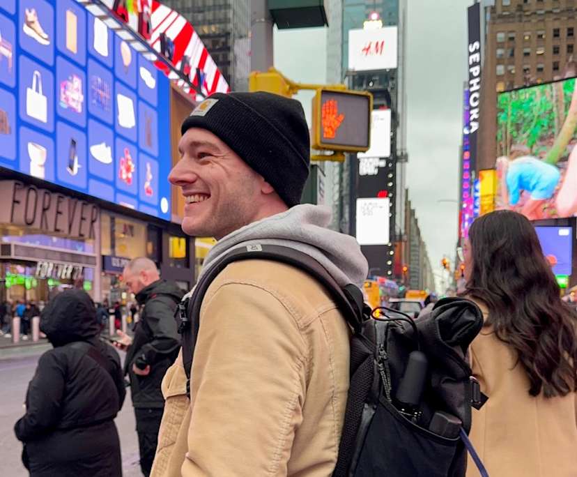 Felix (31), $530, LGBTQIA+, Non-smoker, No pets, and No children