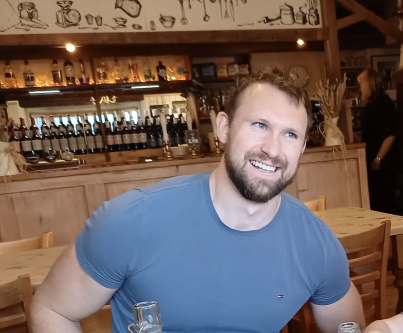 Tom