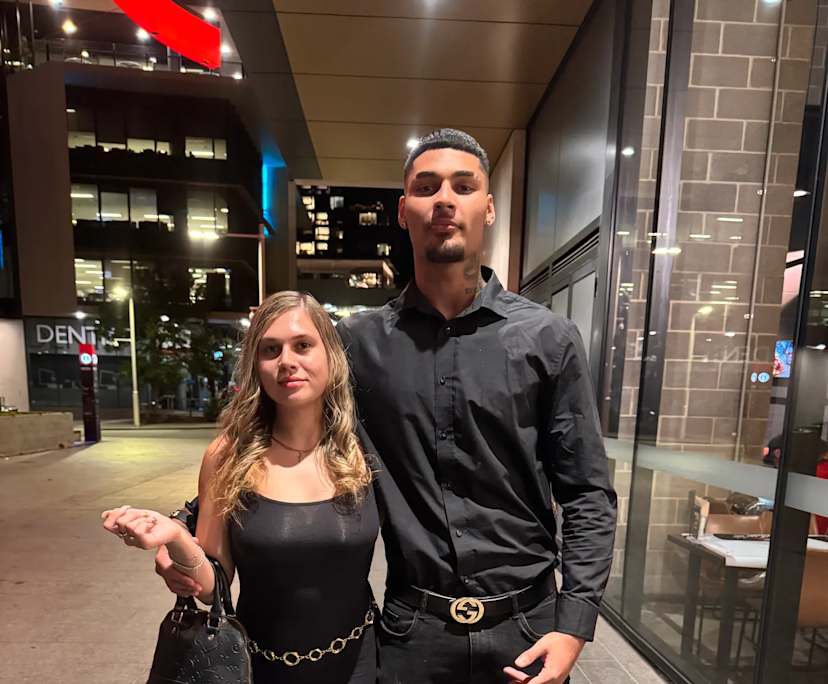 Kaylee (21) and Oli (20), $600, Non-smoker, No pets, and No children