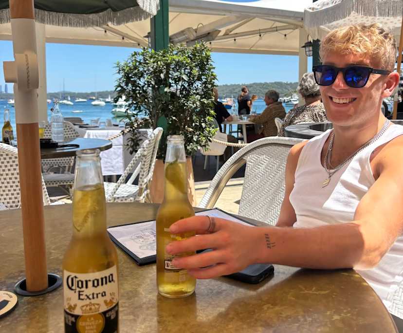 Liv (20) and Arki (21), $400, Non-smoker, No pets, and No children