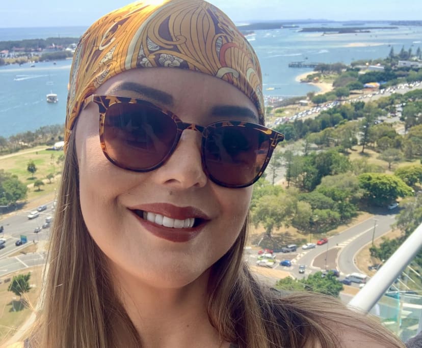 Michelle (43), $500, Non-smoker, No pets, and No children