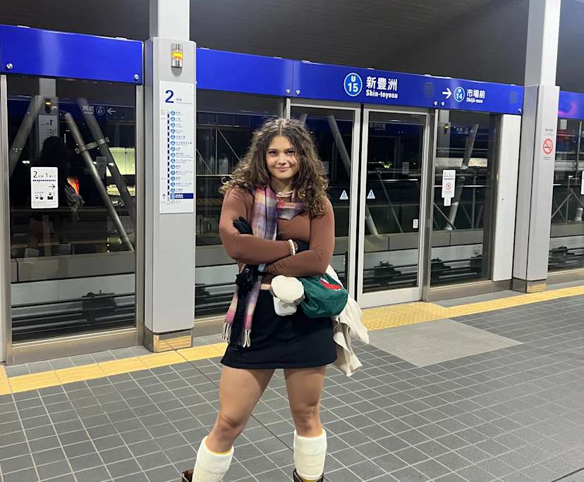 Maya (26), $350, Non-smoker, No pets, No children, and LGBTQIA+