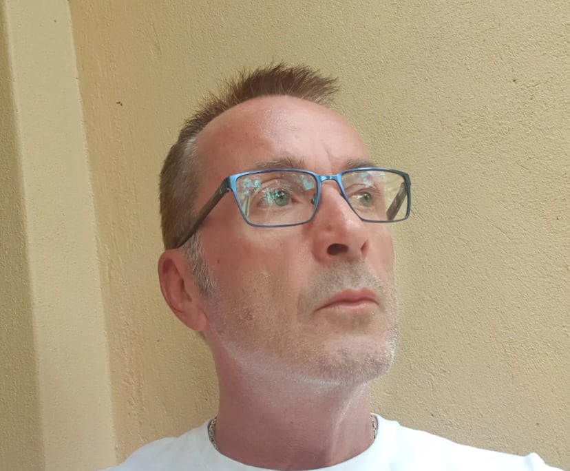Greg (67), $300, Smoker, LGBTQIA+, No pets, and No children