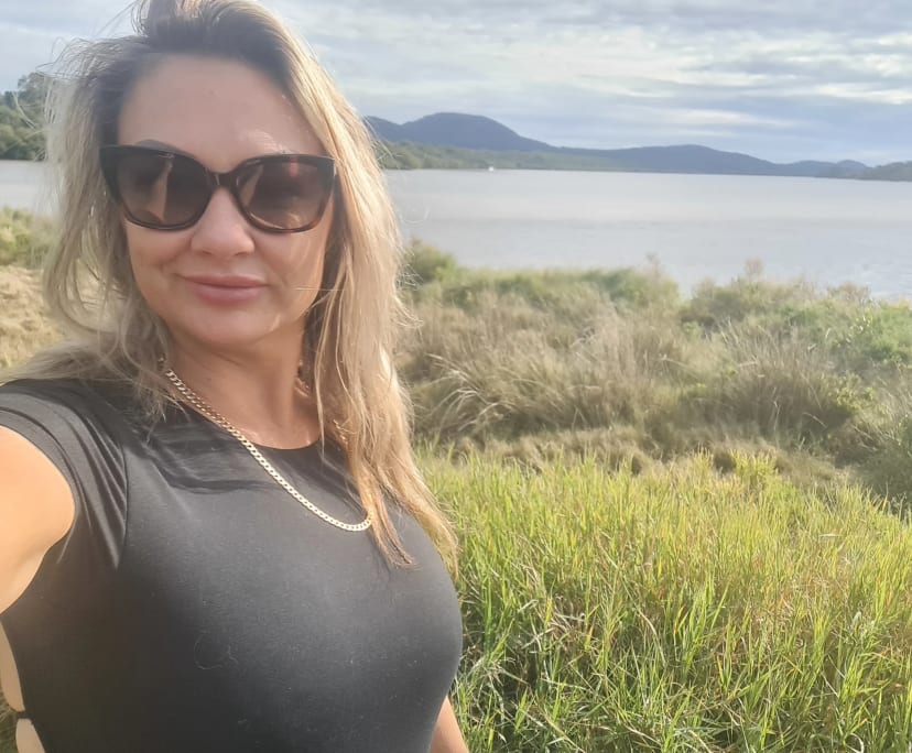 belinda-41-looking-in-nerang-pacific-pines-par-flatmates-au