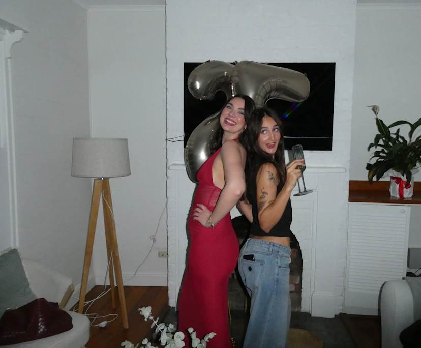 Sarah (26), $350, Non-smoker, No pets, and No children