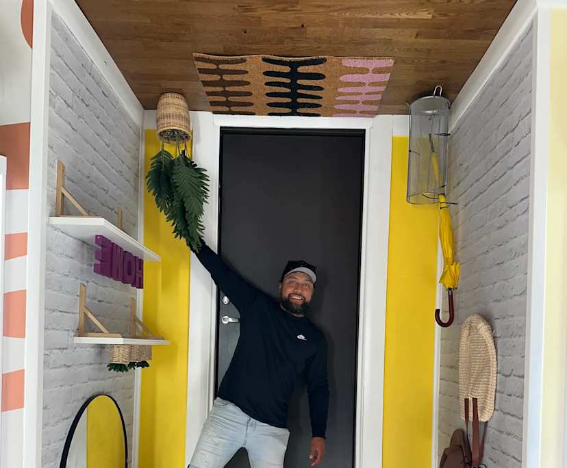 Ikaika (35), $450, Non-smoker, No pets, and No children